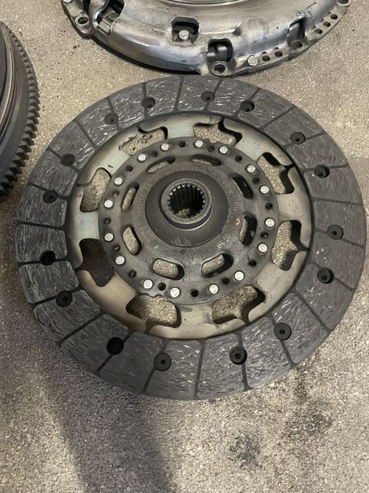 Sprzeglo dwumasa Renault megane rs 1.8 tce 280km