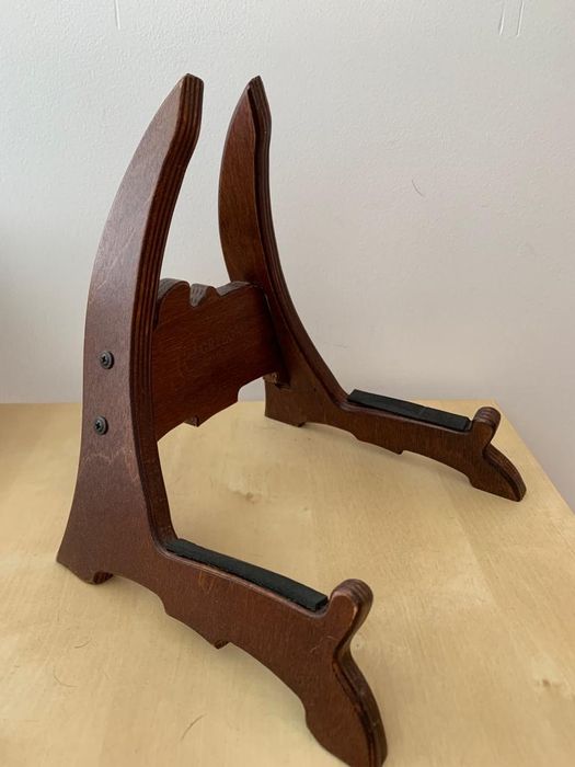 Suporte para Ukelele - Ortega