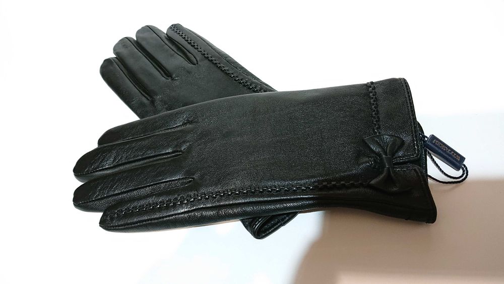 Женские кожаные перчатки Wittchen 7 M кожа зима осень