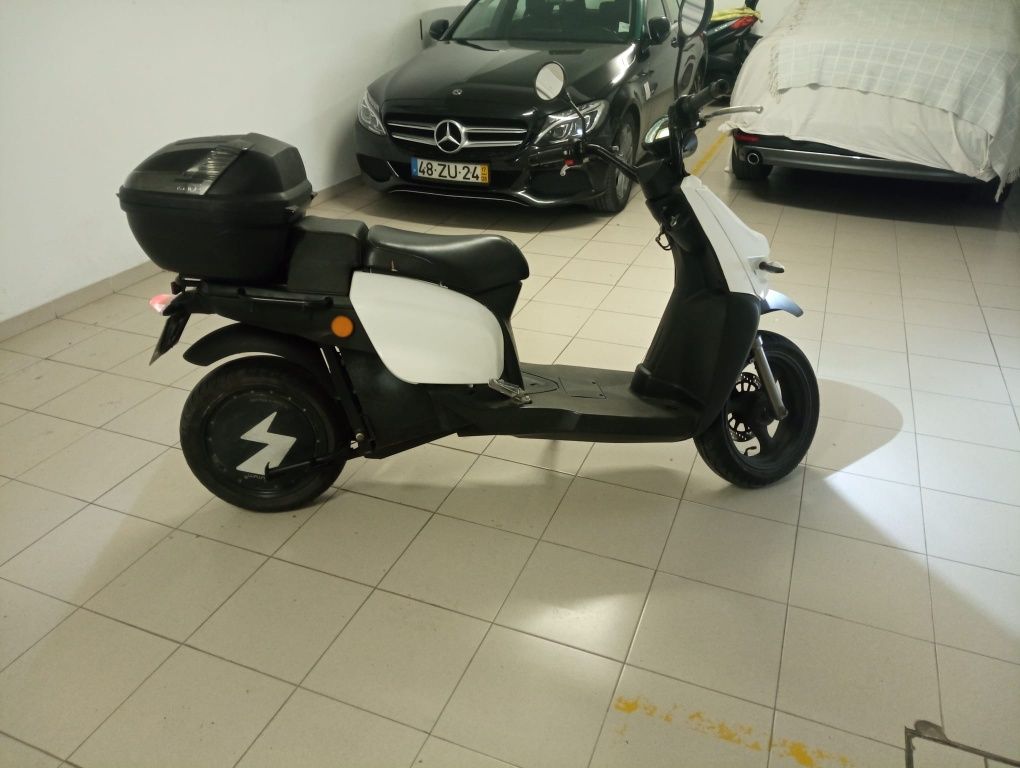 Vendo Moto Eléctrica SILENCE S03