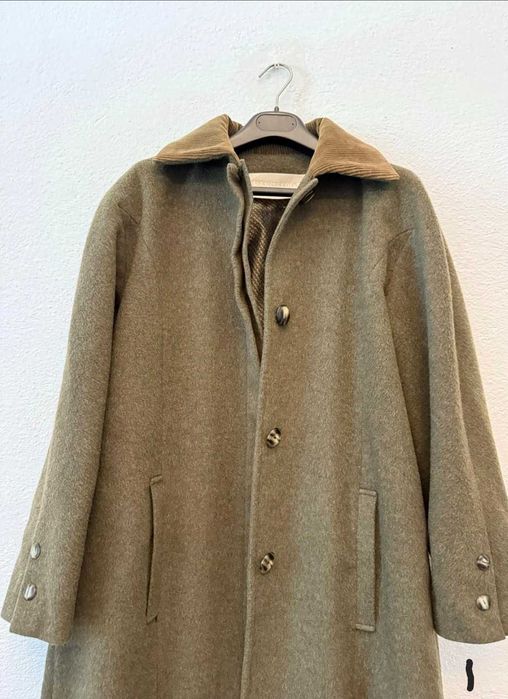 Casaco Pancaldi Senhora – Estilo Vintage Luxo, Impecável

Casaco P