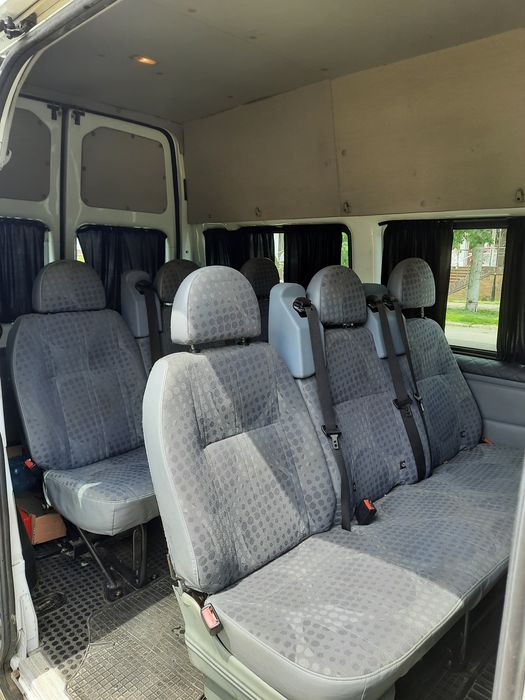 Індивідуальний трансфер до аеропортів Ясси,Кишенів,Молдова бус 8 місць