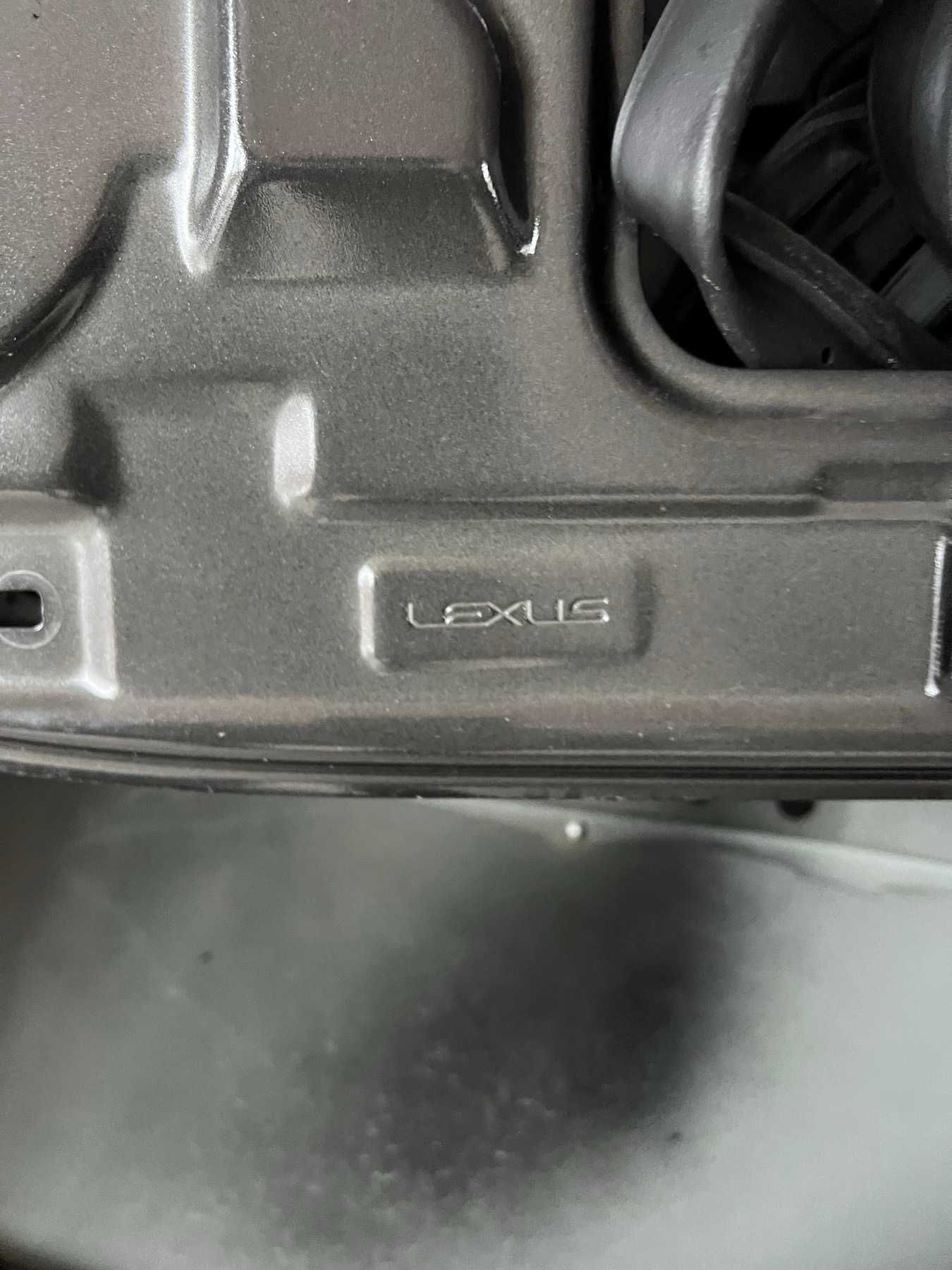 Дверь задняя правая Lexus ES Лексус ES от2018-2022гг оригинал