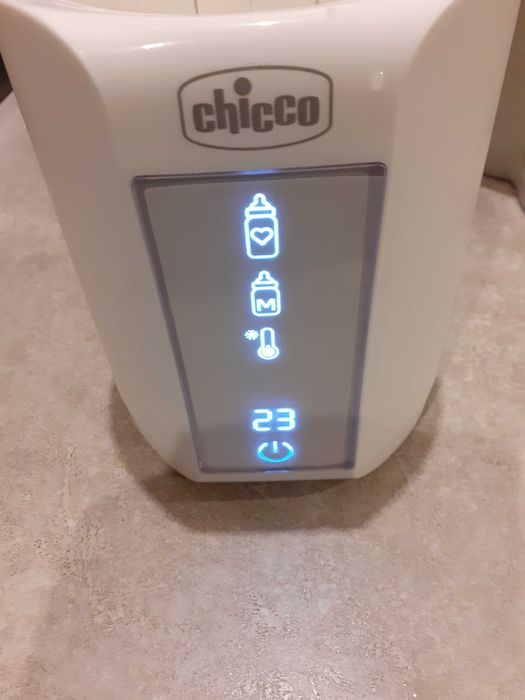 Podgrzewacz ze sterylizatorem do butelek Chicco