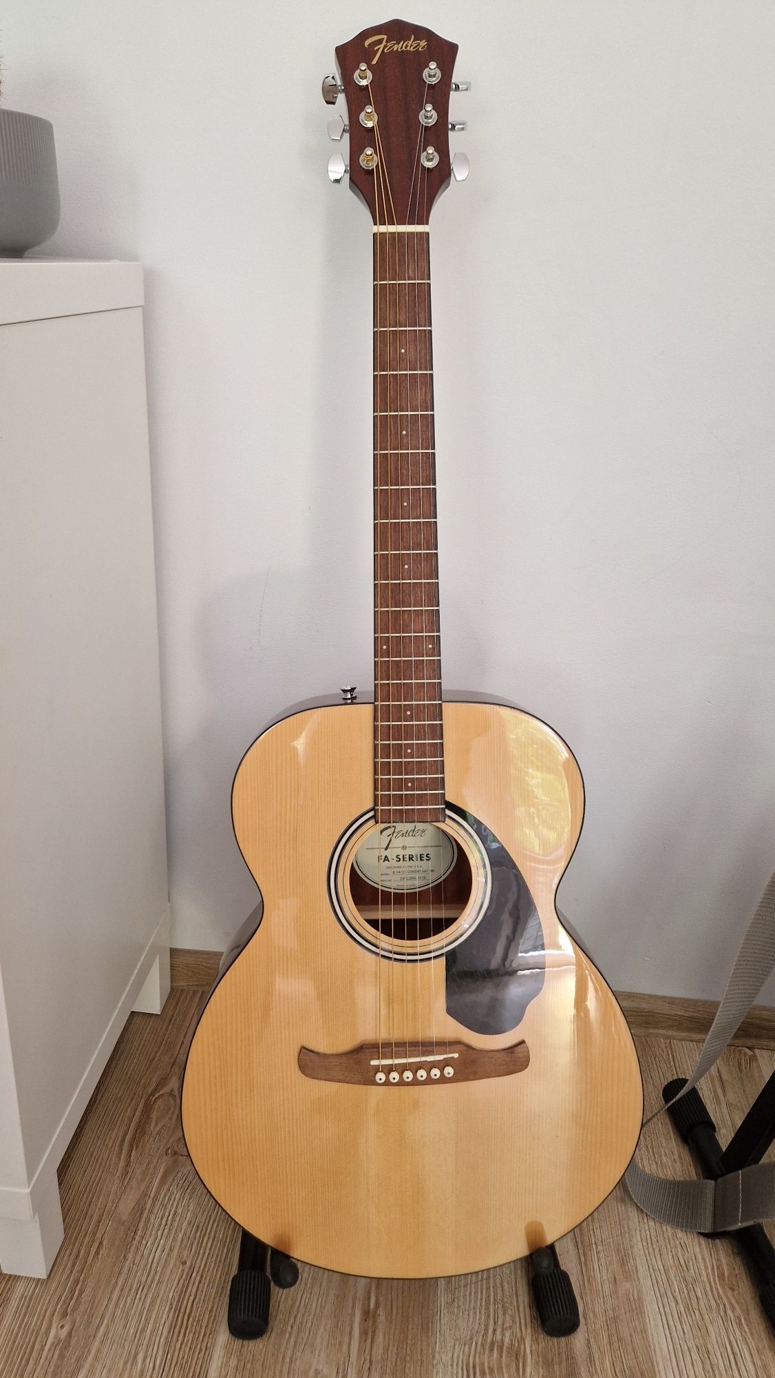 Gitara akustyczna Fender FA-135 Concert Nat