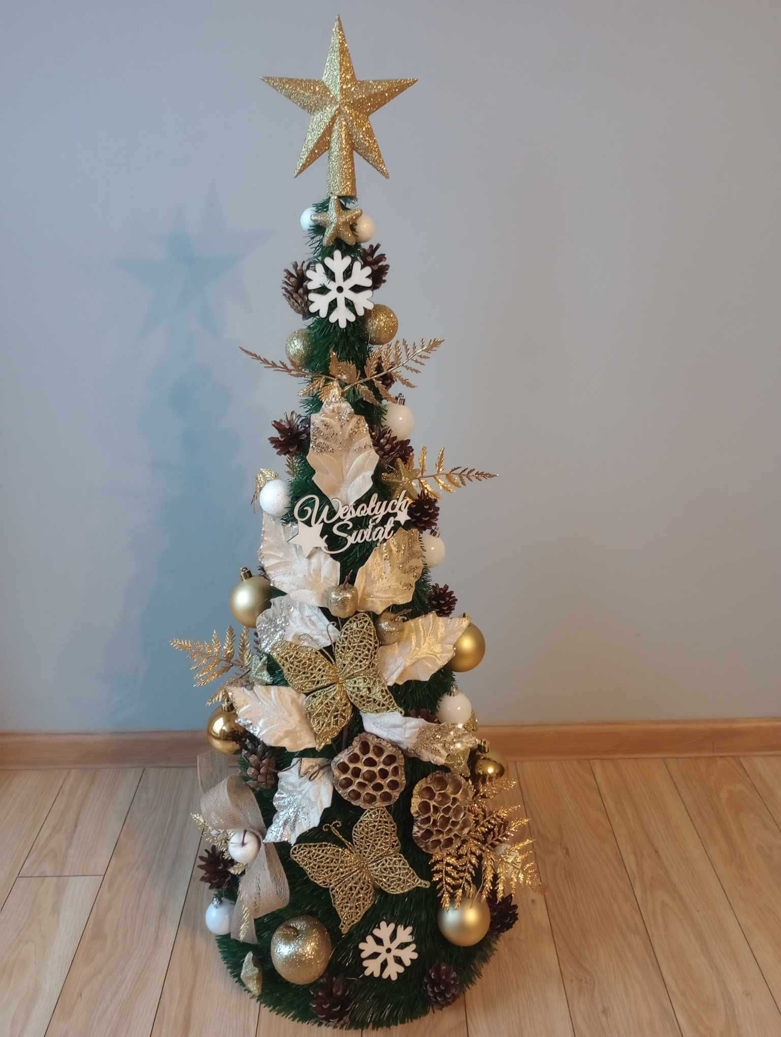 Choinka stożek 60 cm z ozdobami UBRANY z lampkami LED