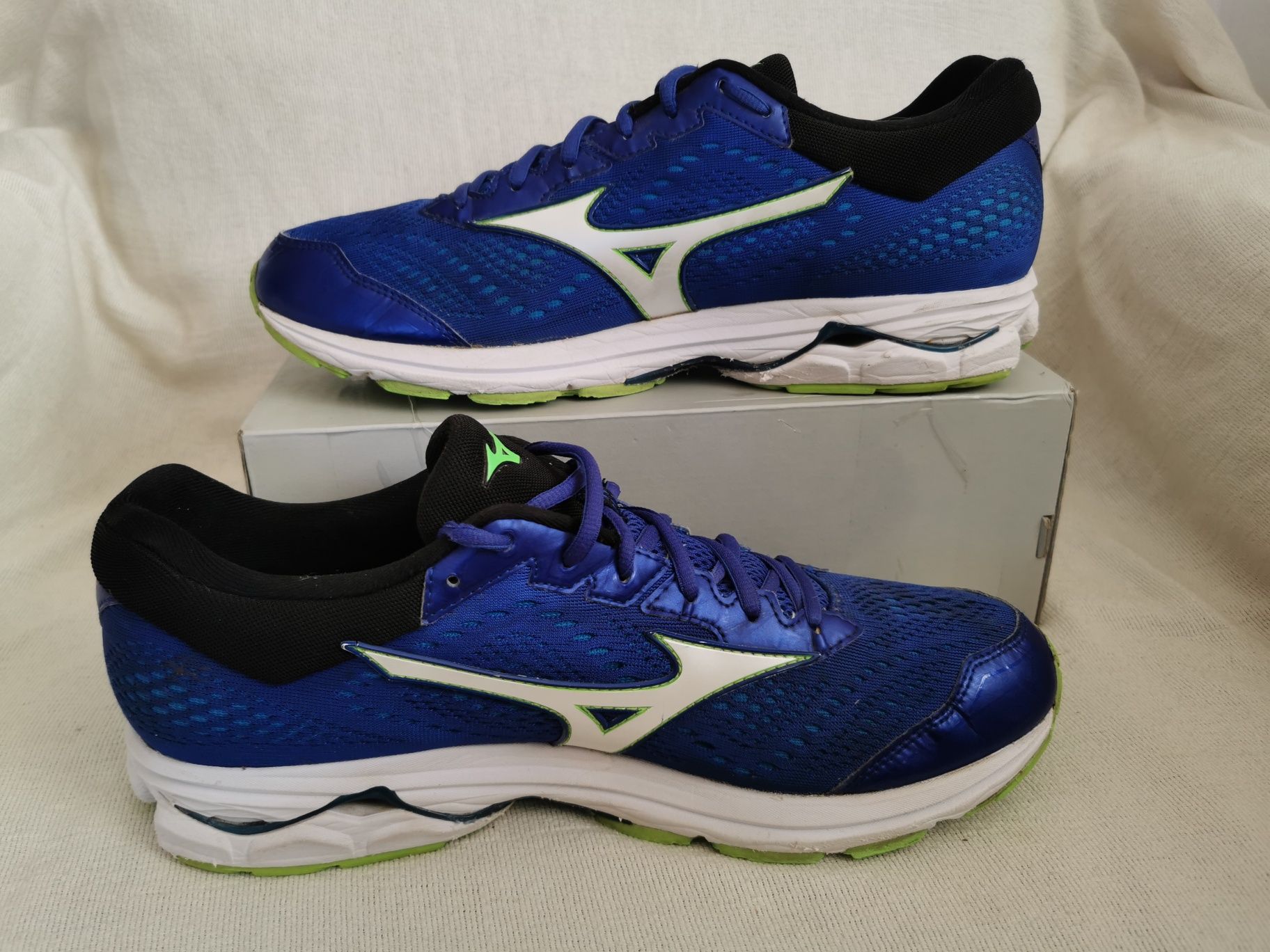 Mizuno Wave Rider 22 buty sportowe do biegania 46