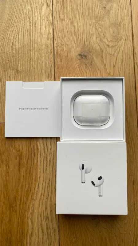 AirPods (3rd generation)