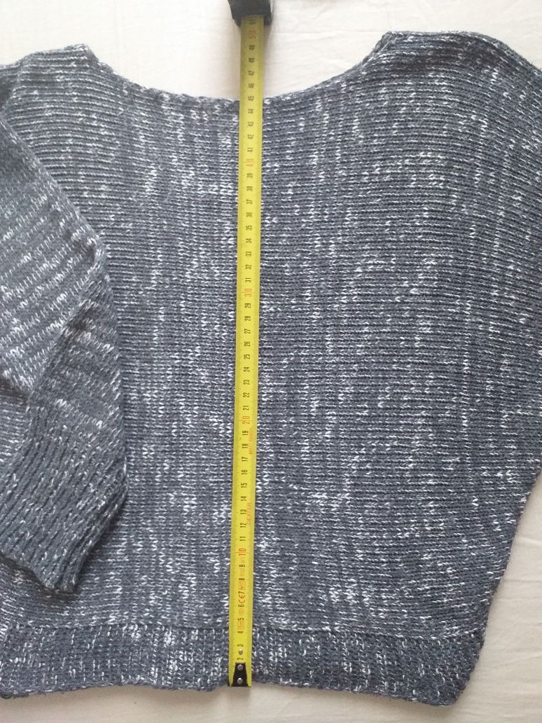 Szary sweterek nietoperz XS/S