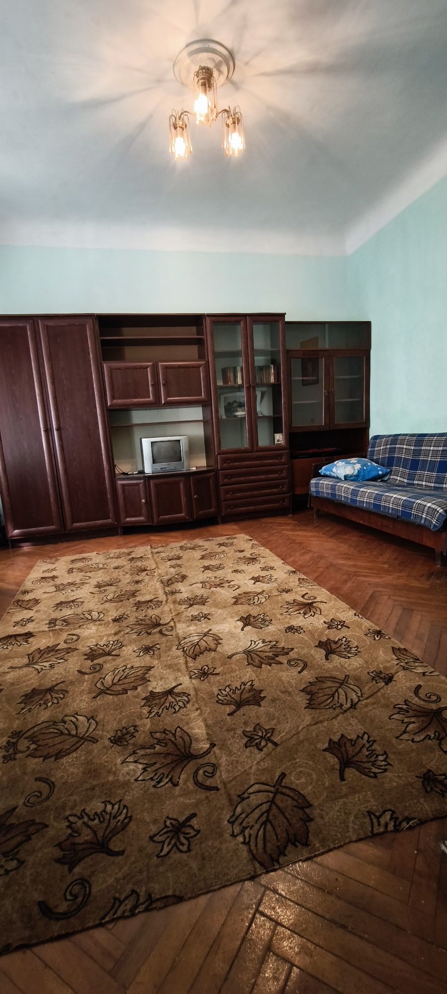 Однокімнатна квартира в самому центрі міста!!!
