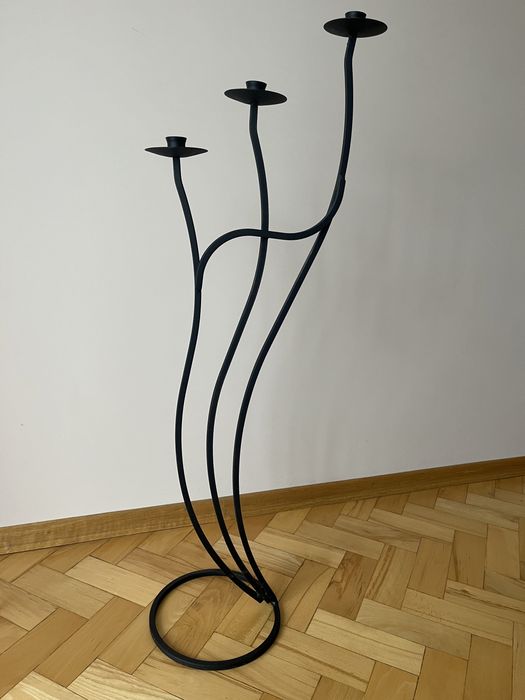 Świecznik metalowy czarny