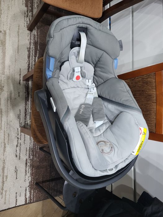 Cybex aton 5 + baza