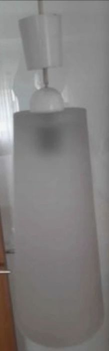 Candeeiro de vidro fosco