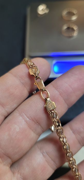 Золотые украшения 3 колечка браслет и серёжка