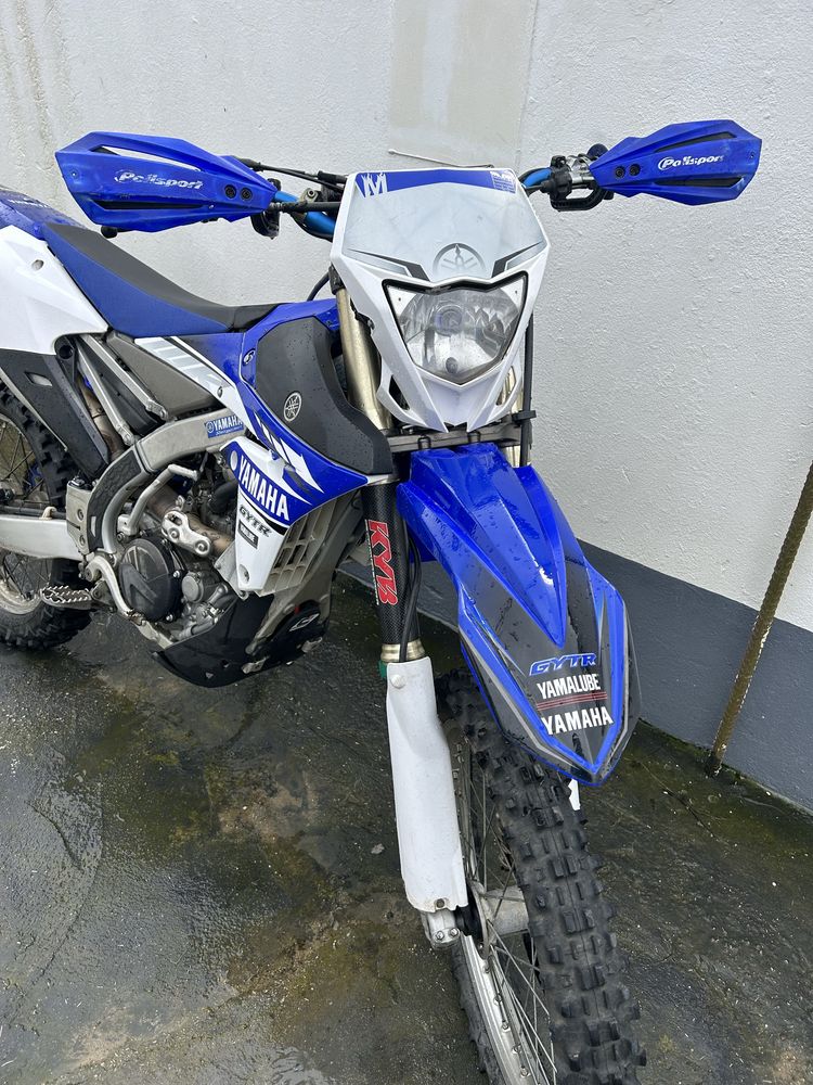YAMAHA WR250F matriculada