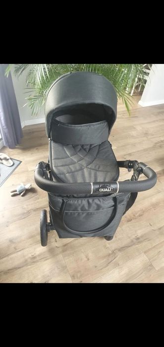 Wózek dziecięcy 3w1 firmy Quali, fotelik Cosmo isofix.