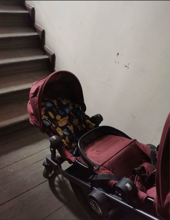 Wózek dziecięcy dla bliźniąt kub dzieci rok po roku BABY JOGGER