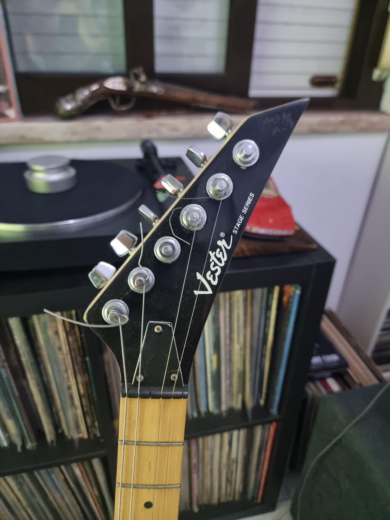 Guitarra Vester Stage series