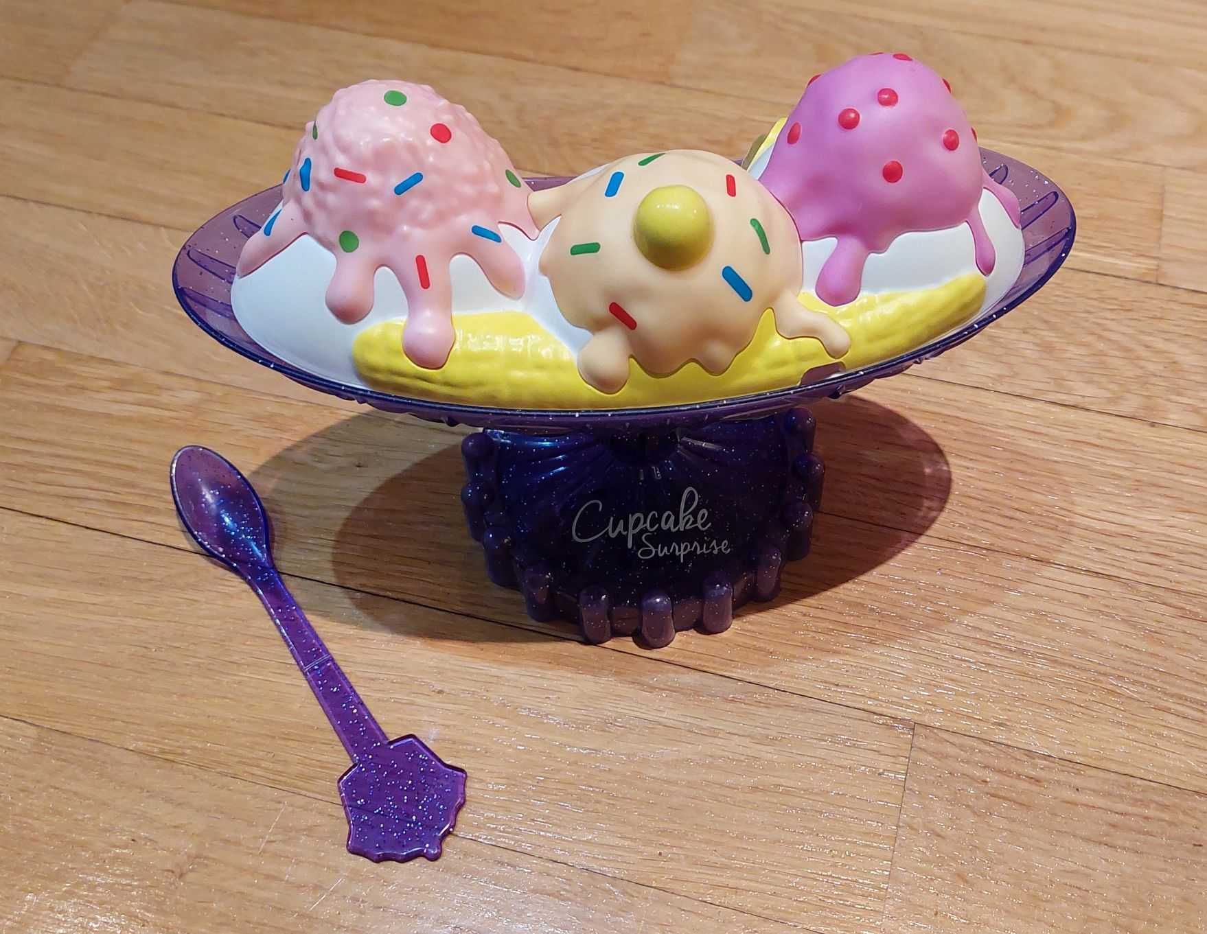 Laleczki Babeczki Cupcakes 5 szt. z akcesoriami + 2x desery lodowe