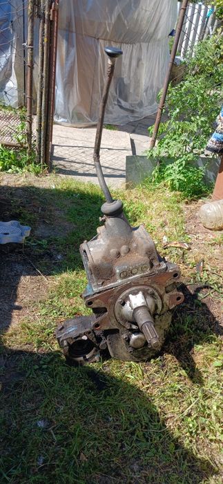 Продам коробку ЗІЛ 157