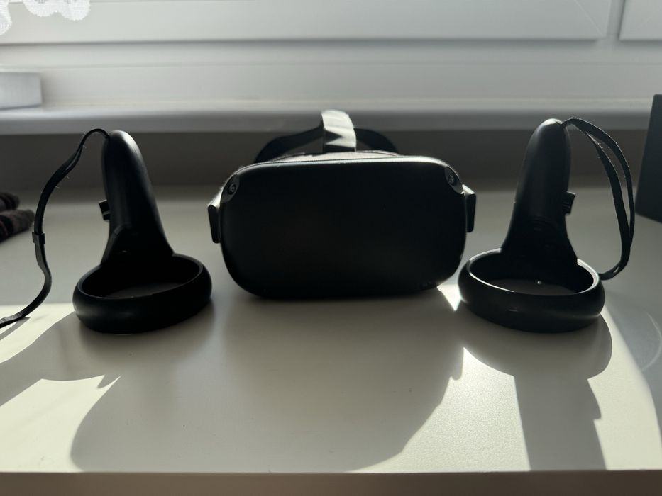 Oculus Quest 1 64GB (rezerwacja)
