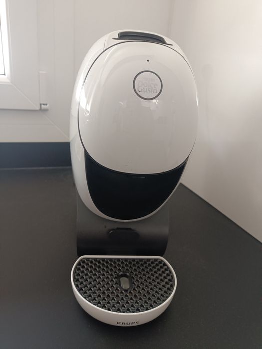 Máquina de café Dolce Gusto NEO