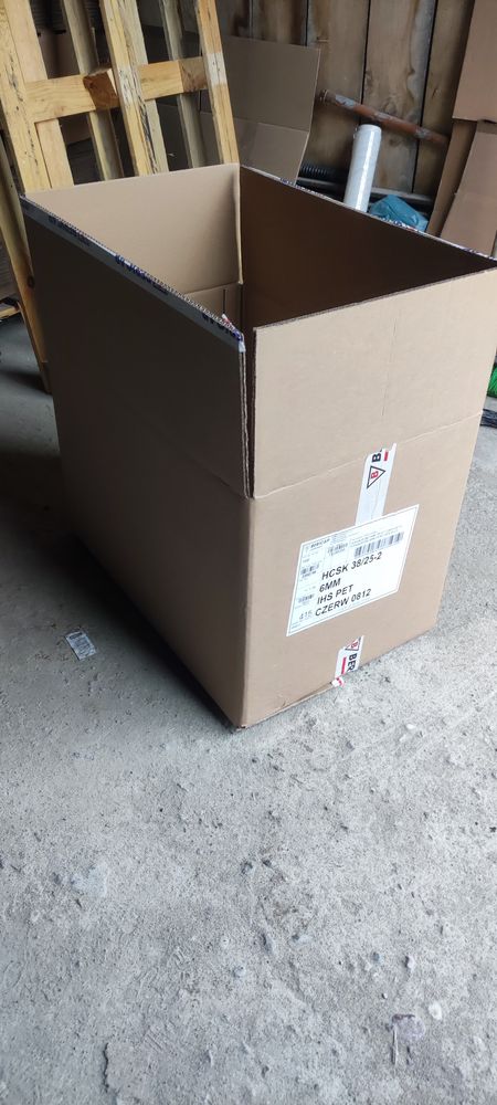 Kartony klapowe 575x380x373 5W BC 740g