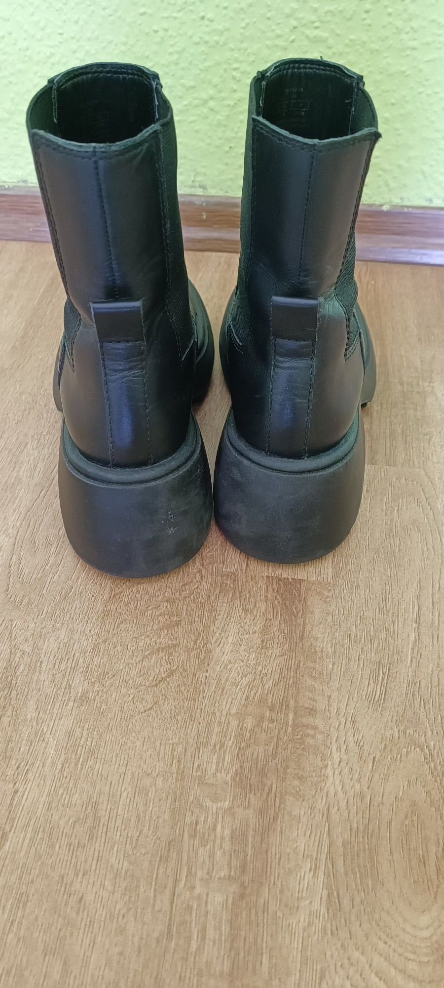 Sprzedam buty  Zara