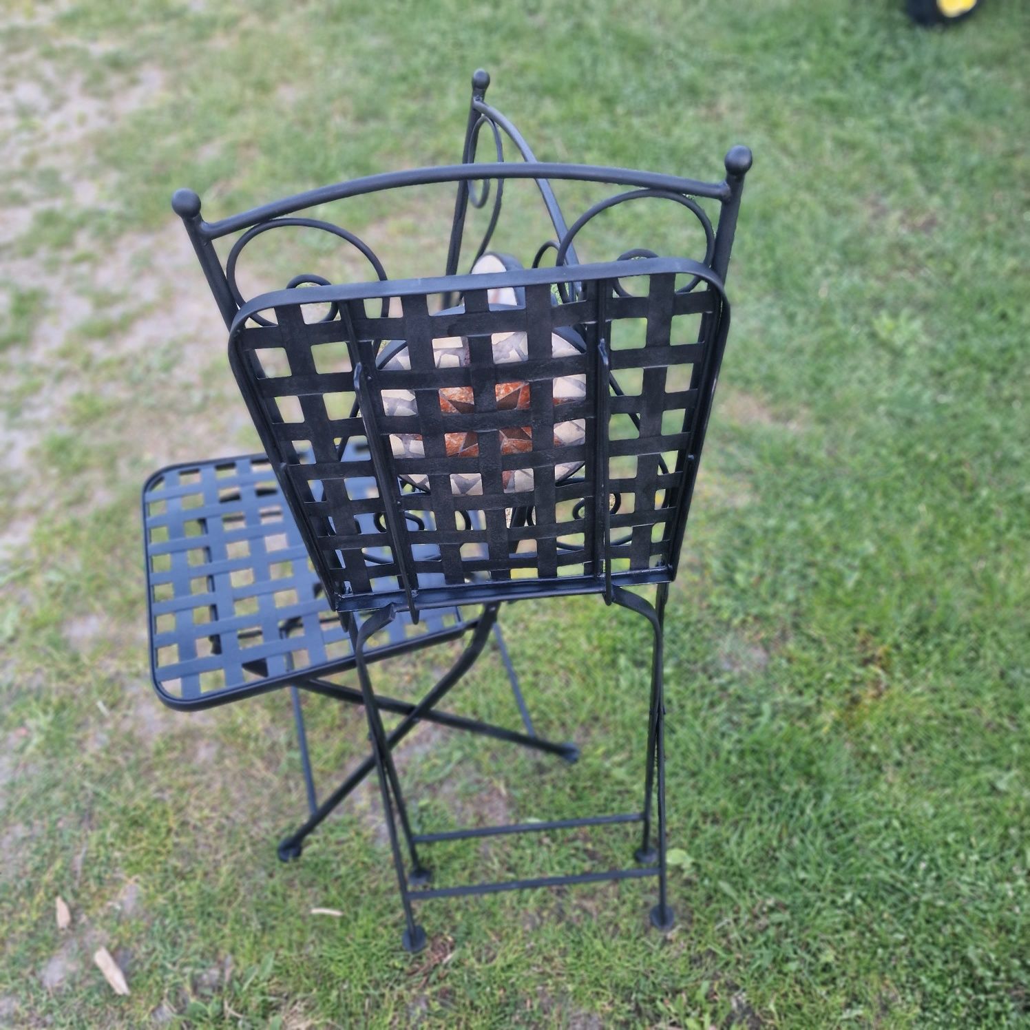 Krzesła metalowe ogrodowe