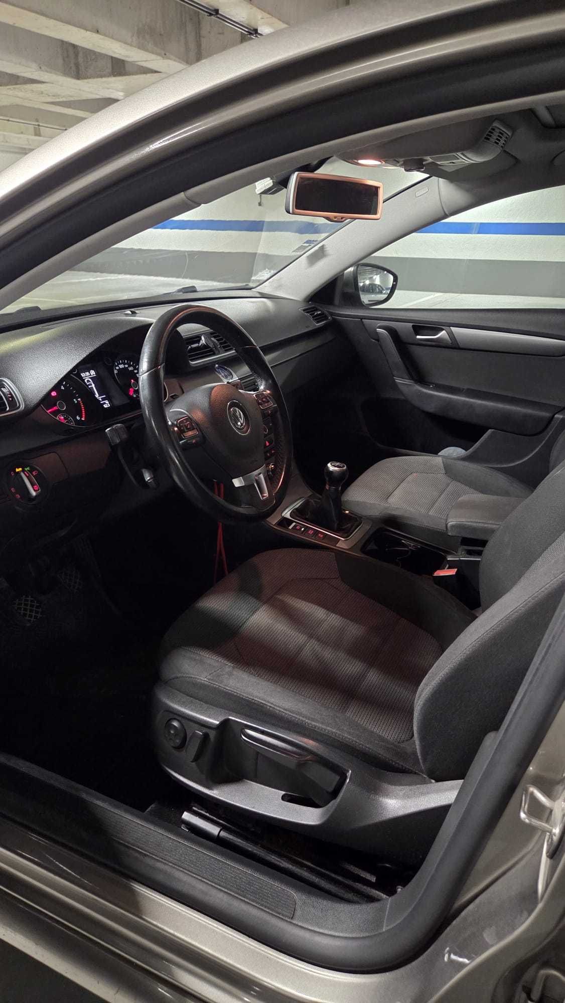 VW PASSAT Confortline Bluemotion