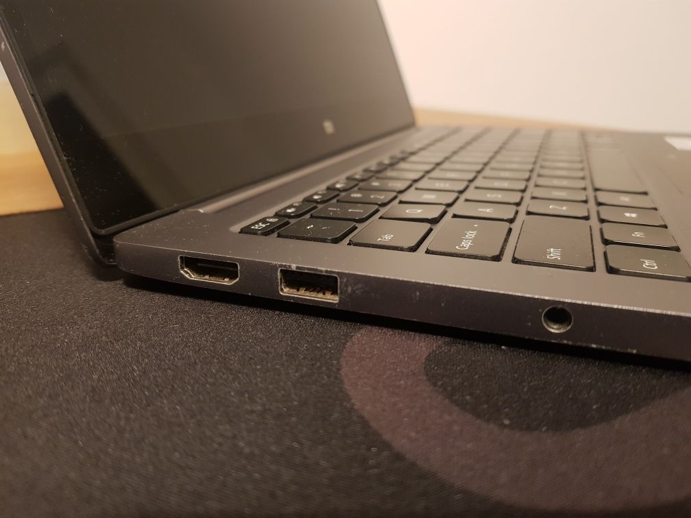 Laptop xiaomi m inotebook air 13.3, i7, 8Gb, 250, geforce mx 150