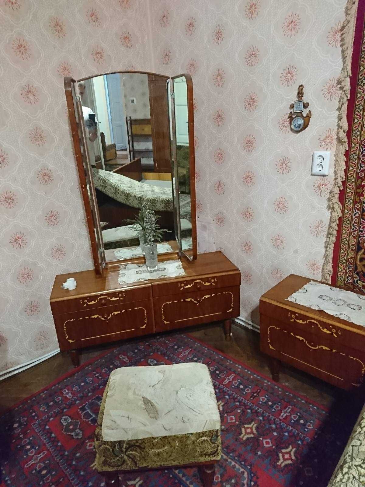 Меблі б/в у хорошому стані
