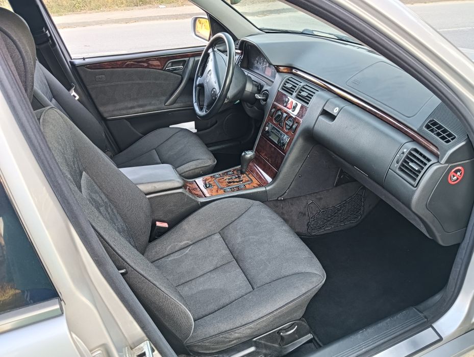 Mercedes E220 CDI único dono