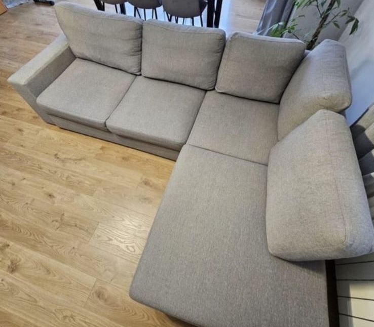 Sofa narożnik z funkcją spania / pojemnikiem na pościel