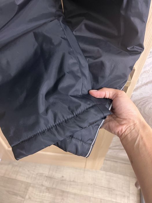 Продам дитячий горнолижний теплий костюм.