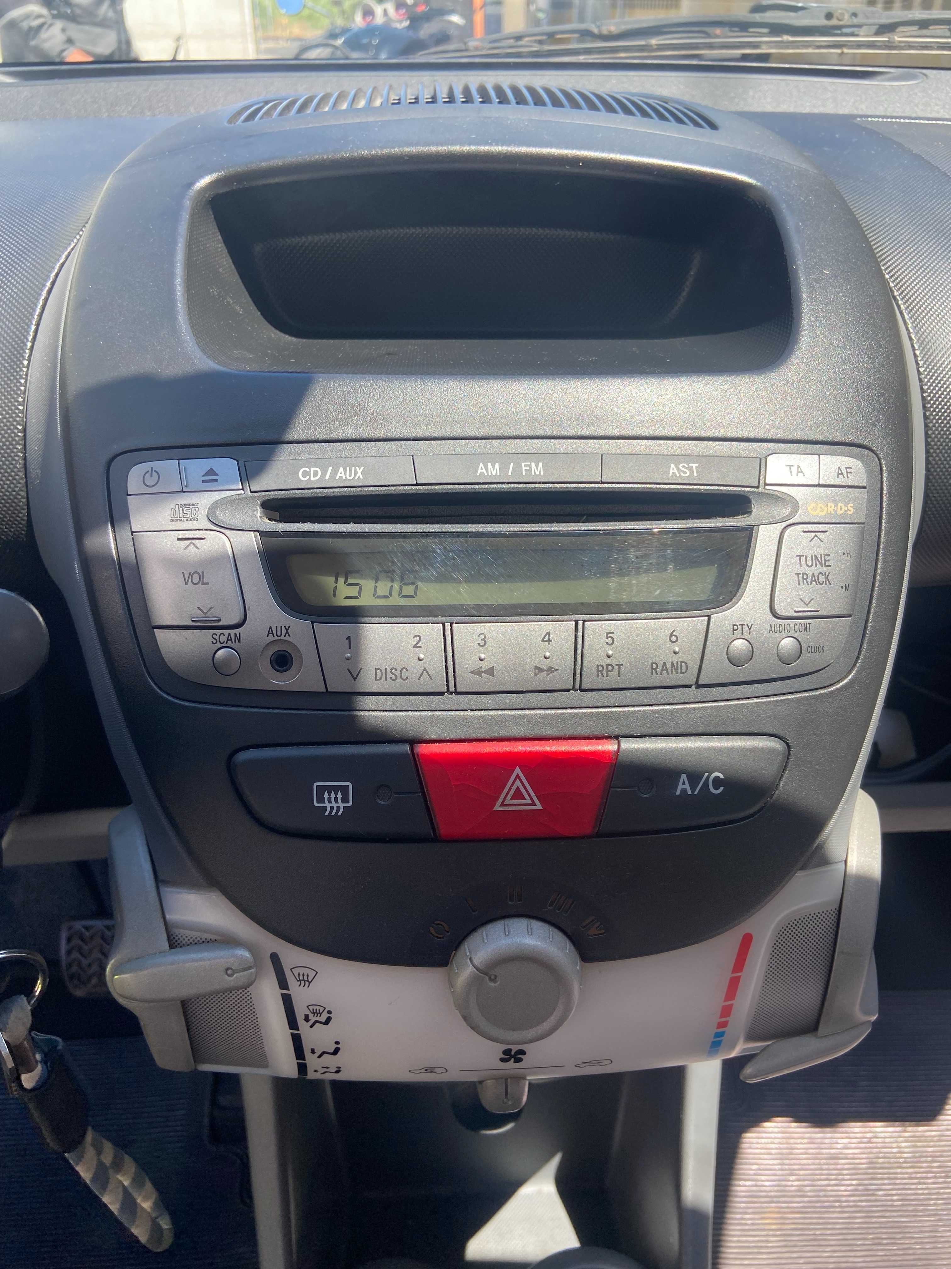 Peugeot 107 Trendy 1.0 (2006) | 106.000km