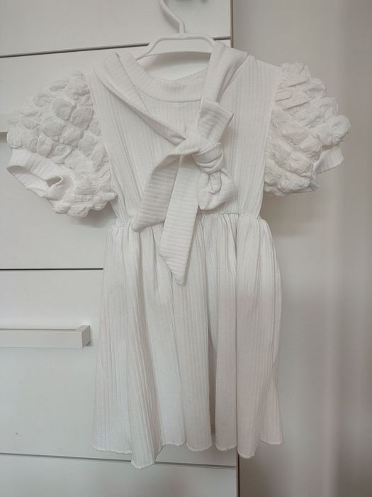 Sukienka biała do chrztu dla dziewczynki