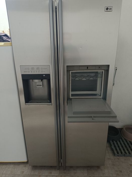 Frigorífico americano