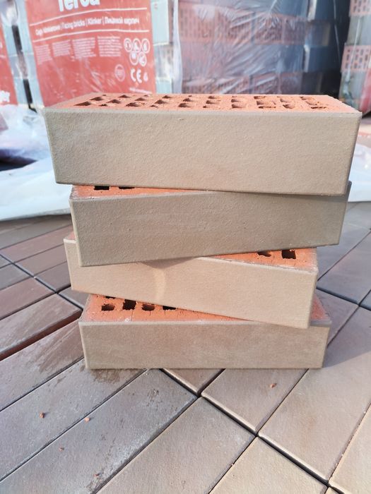 Cegła klinkierowa Wienerberger Terca Fraza drążona 250x125x65