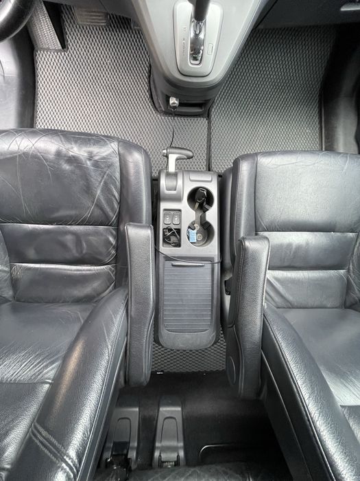 Honda CR-V 2008 г, 2.4 АКП, полный привод