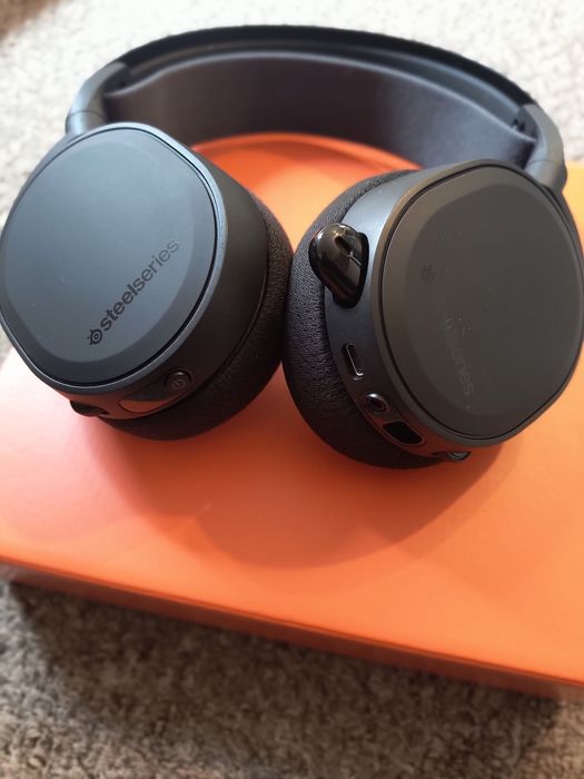 Słuchawki SteelSeries Arctis 7+ Wireless