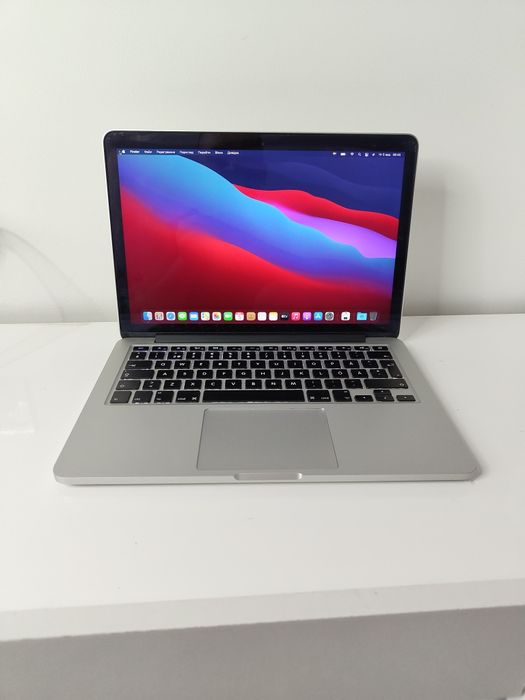 Ноутбук MacBook pro retina 13 2013 / а 1502/8 ГБ/i5/SSD 500 ГБ
