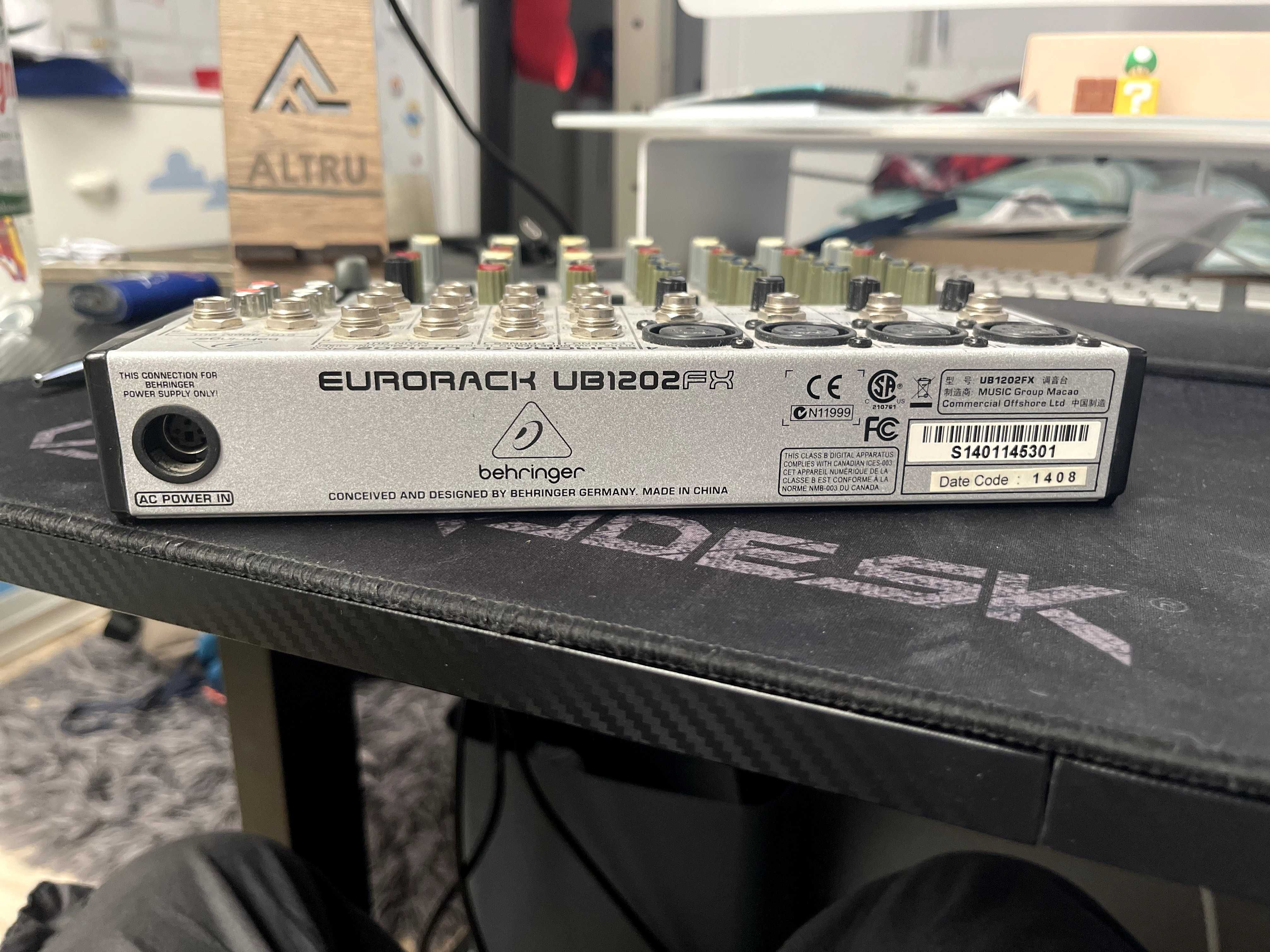 Mikser audio Behringer Xenyx 1202 – 4 wejścia XLR, EQ, stereo