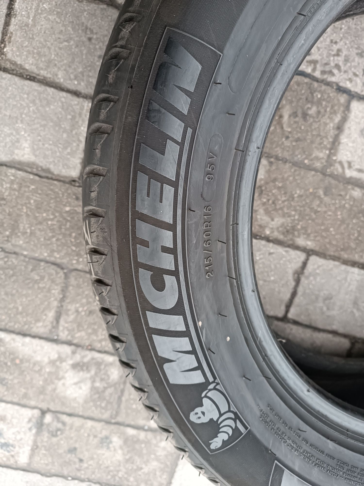 215/60R16 Michelin Primacy 3