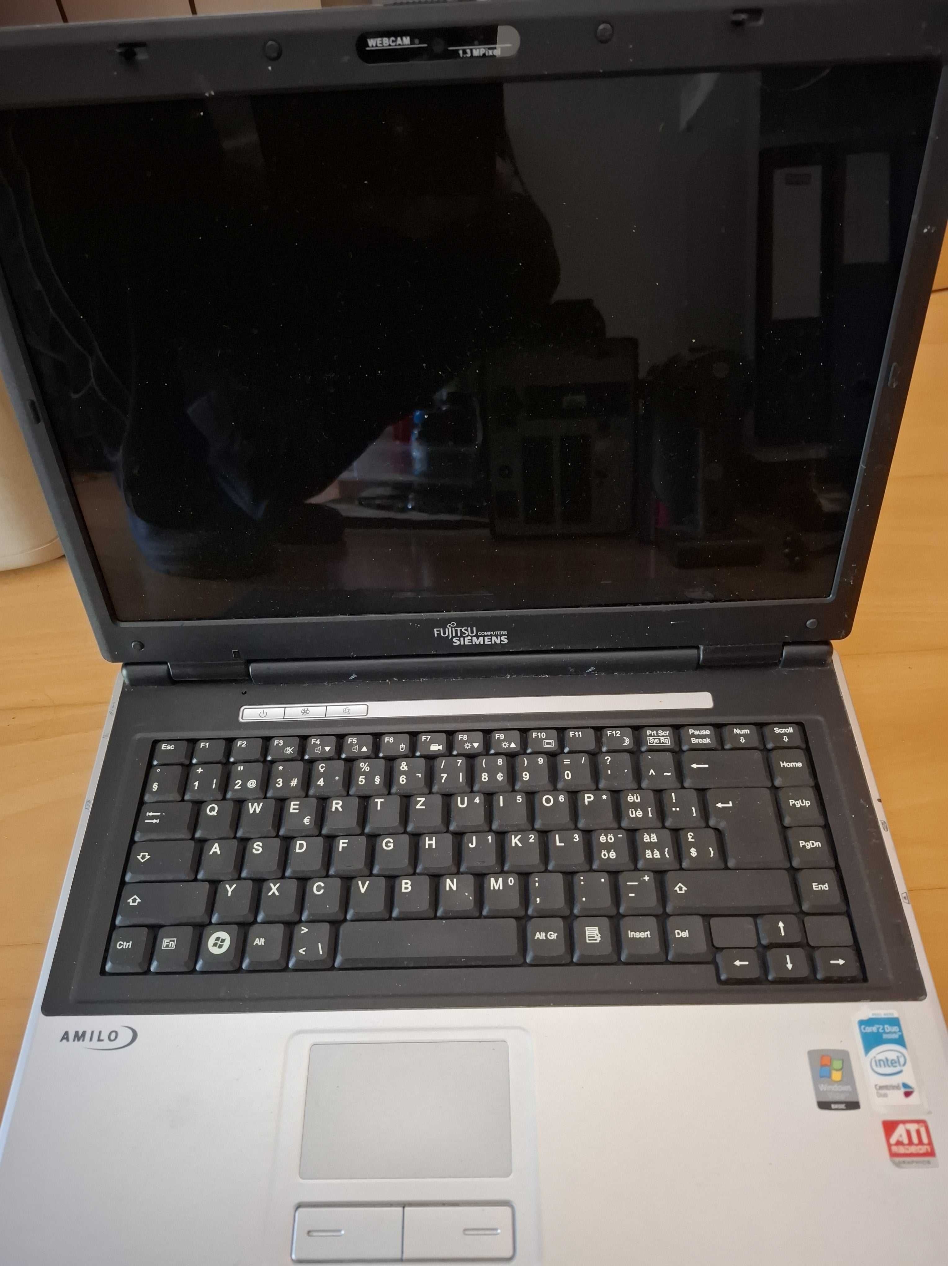 Portatil Fujitsu Siemens Amilo Pi 2515 - Para peças