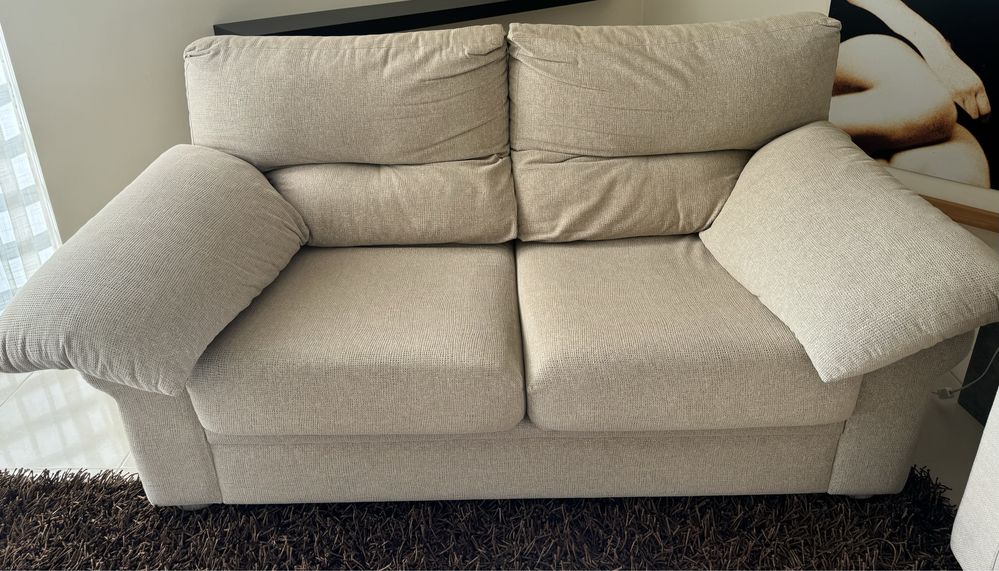 Sofa de tecido bege 1,80x1,05