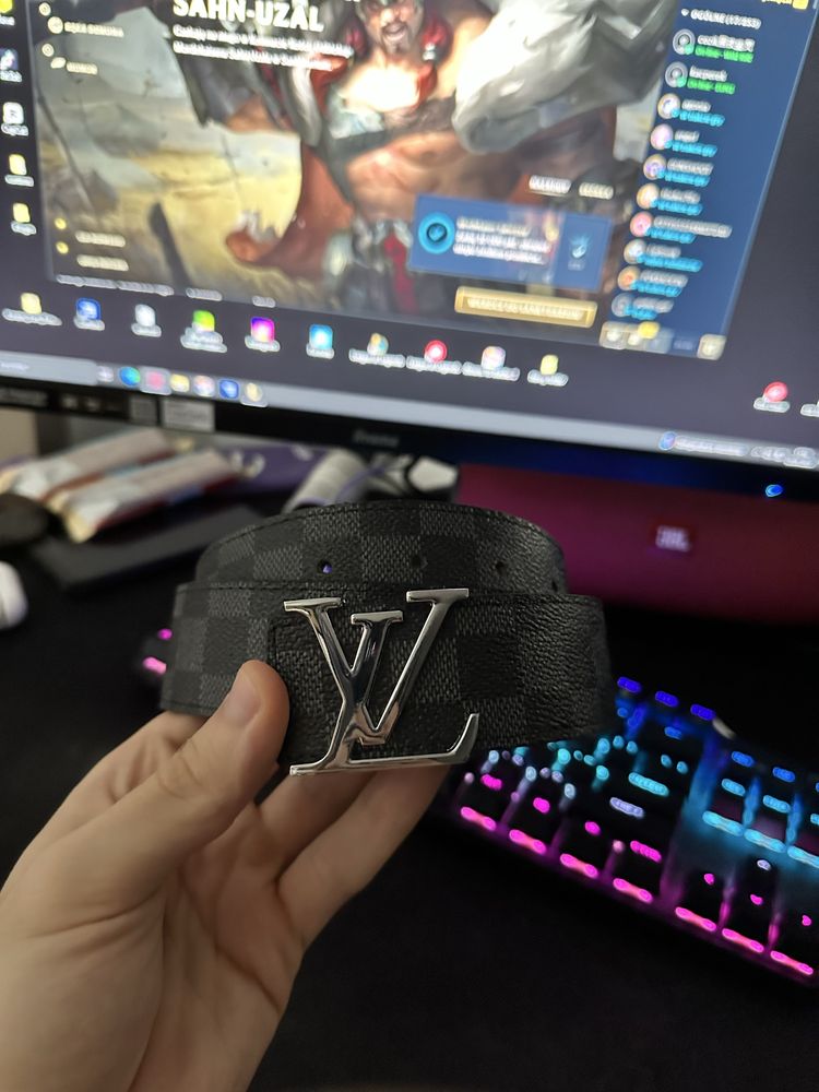 Paski Louis Vuitton