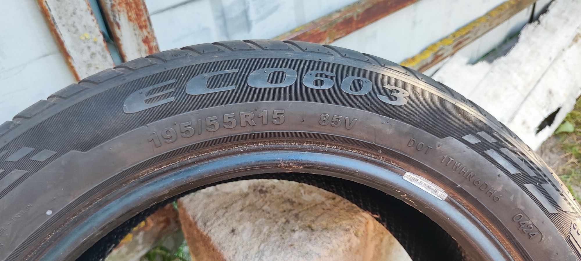 Літня резина б/у 195/55 r15