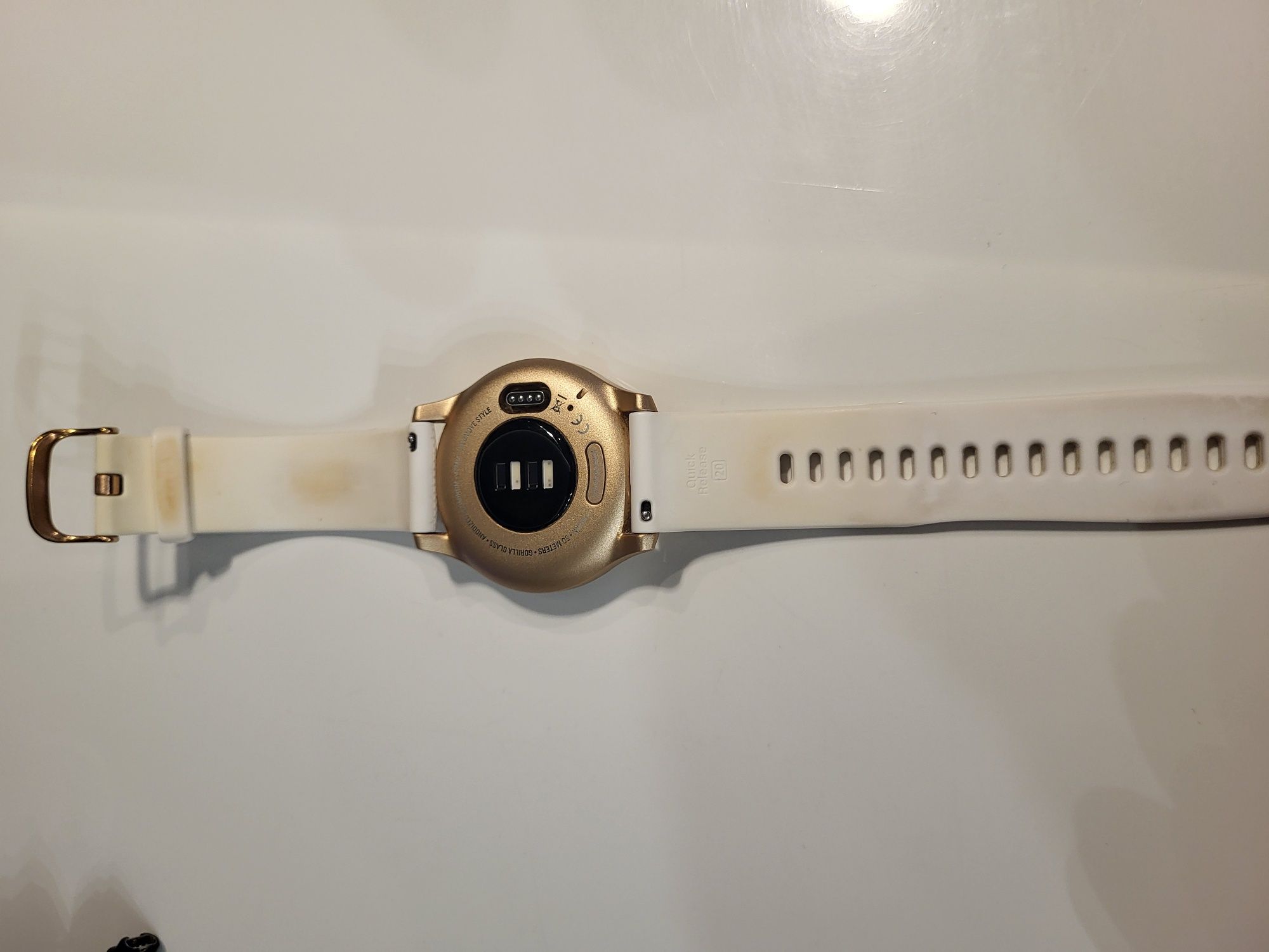 Garmin Vivomove Style