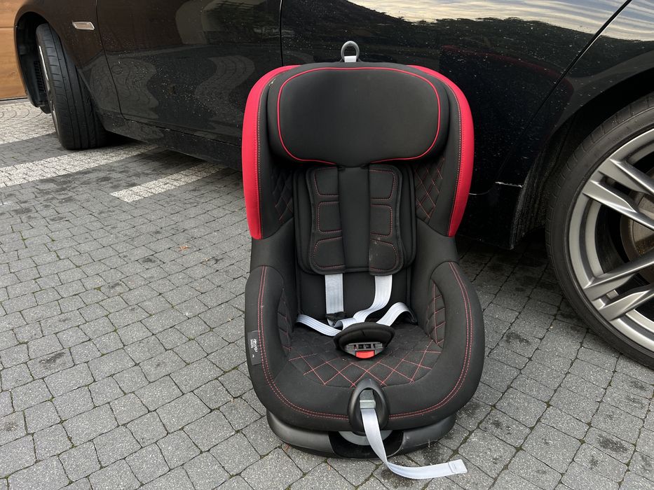 Fotelik dziecięcy Audi Trifix2 I-Size